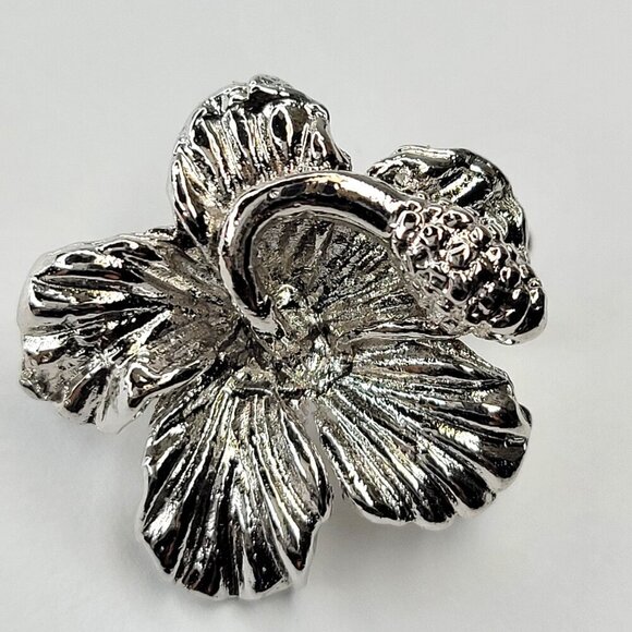Four Mini Flower Brooch Pins Rhodium Plated Hibiscus Flower Pins - Set of 4 Pins - Picture 8 of 8